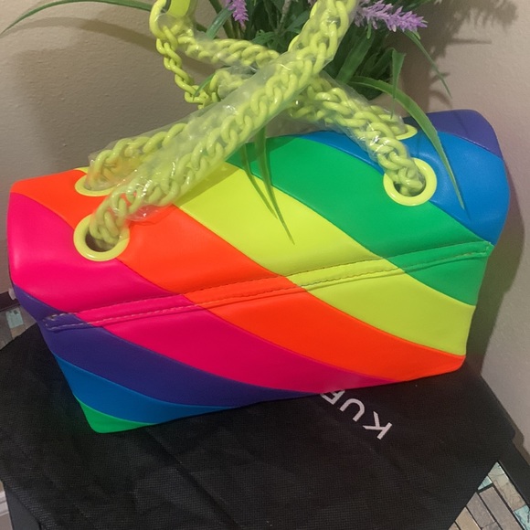 Kurt Geiger London Large Brixton Lock Leather Convertible Bag - Picture 9 of 16